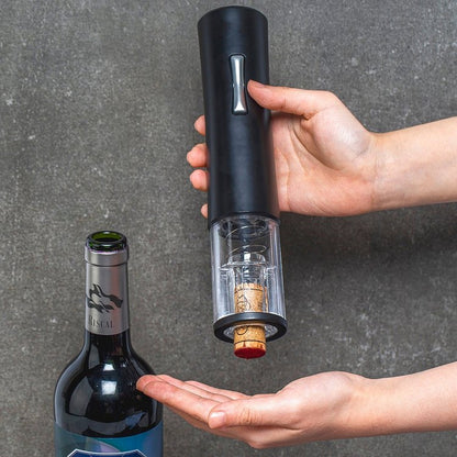 電栓華｜ワインをもっと、美しく、スマートに【未来雅™】